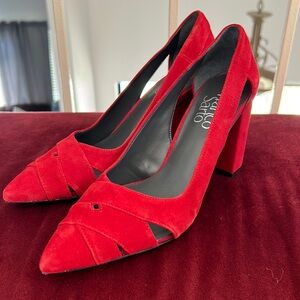 Never worn size 5 suede heels